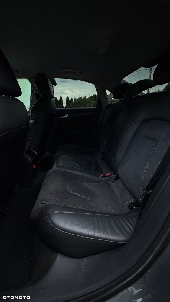 Audi A4 Limousine 2.0 TFSI quattro S tronic S line Sportpaket - 8