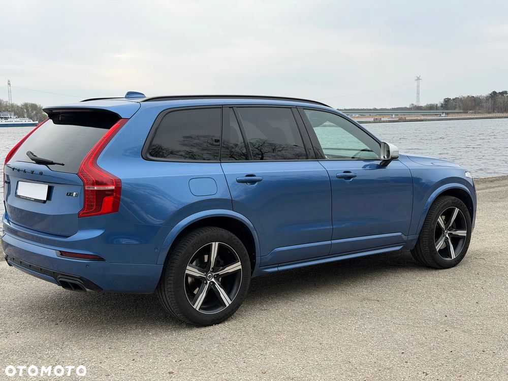 Volvo XC 90 D5 AWD Geartronic RDesign - 31