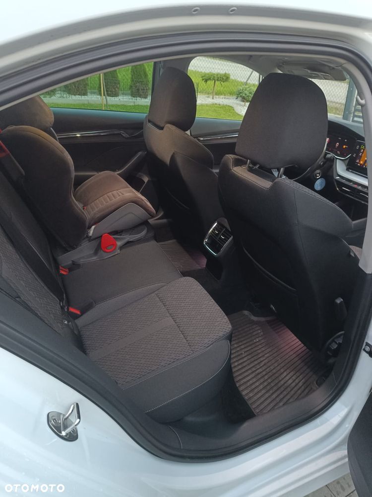 Skoda Octavia 2.0 TDI SCR Ambition DSG - 18