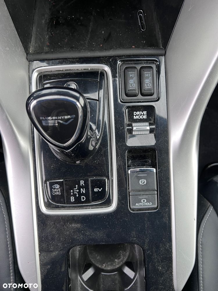 Mitsubishi Eclipse Cross 4WD Plus Select - 23