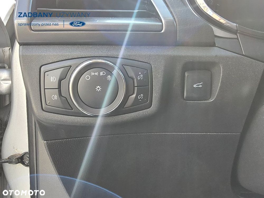 Ford Mondeo - 22