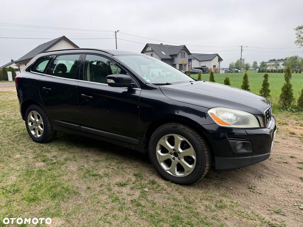 Volvo XC 60 D5 AWD Momentum - 22