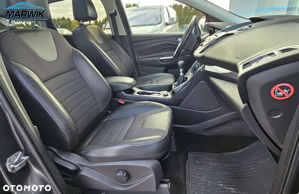 Ford Kuga - 8