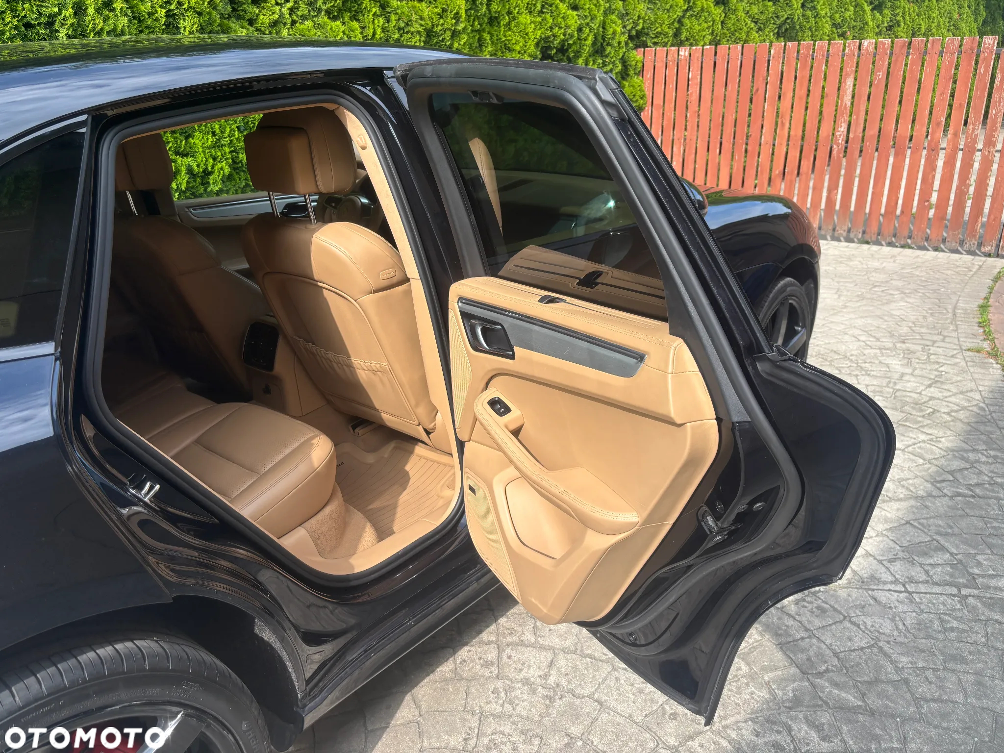 Porsche Macan Turbo - 7