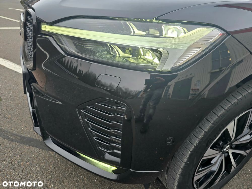 Volvo XC 60 B5 B AWD Ultimate Dark - 26