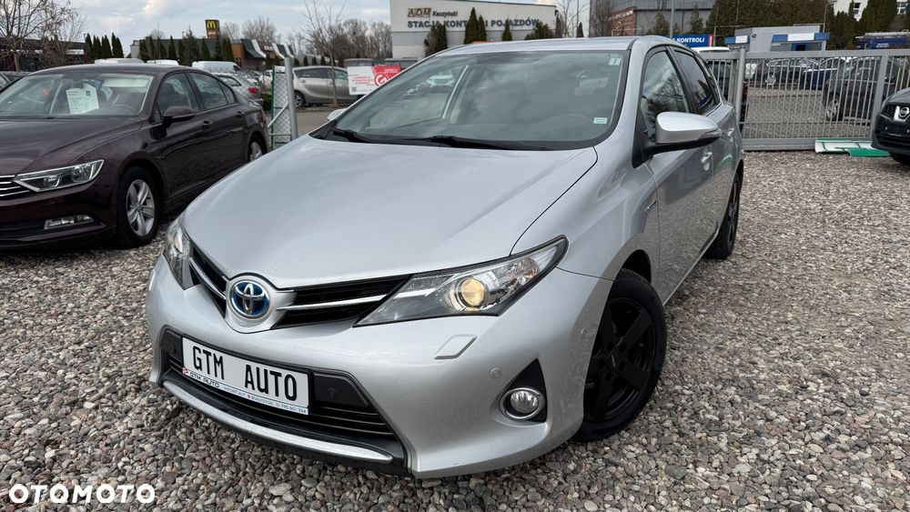 Toyota Auris Hybrid 135 Premium - 2