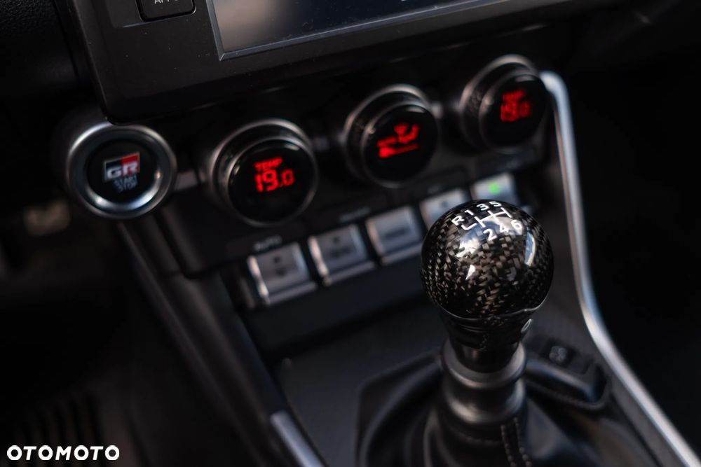 Toyota GR86 2.4 Executive - 22