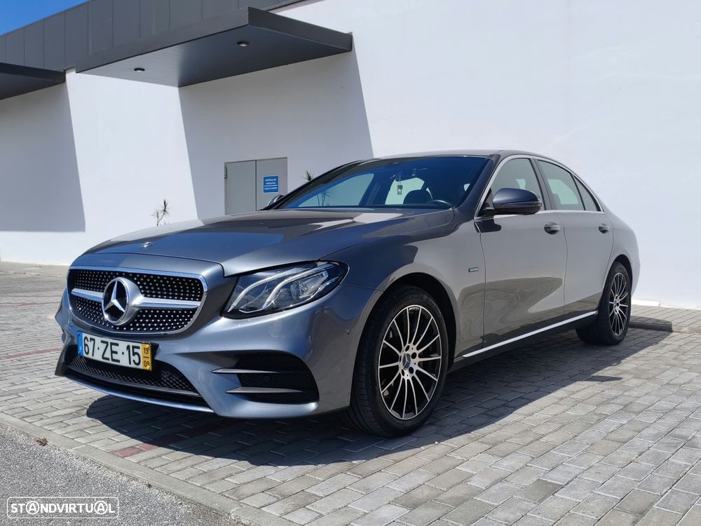 Mercedes-Benz E 300 de AMG Line - 13