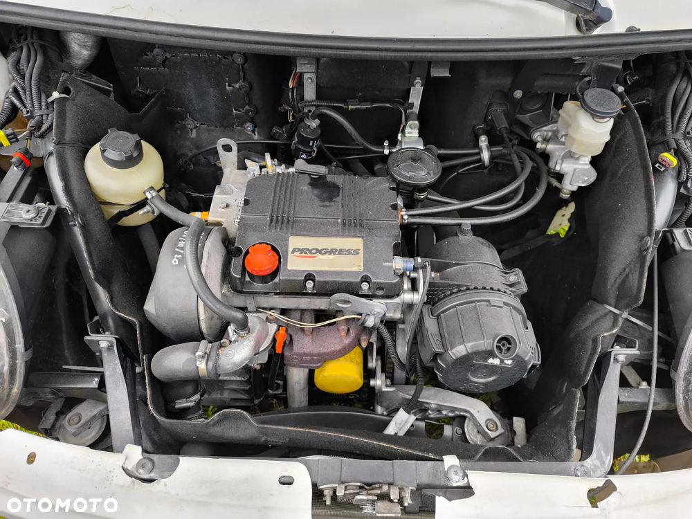 Microcar DUE - 7