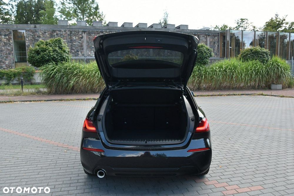 BMW Seria 1 - 28
