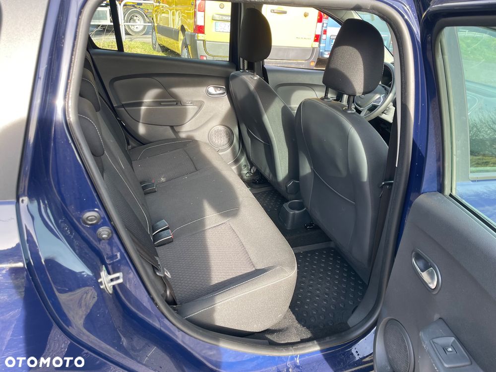 Dacia Logan 1.5 dCi Story - 13