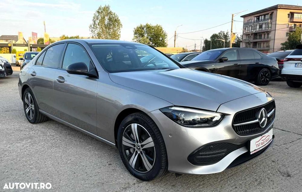 Mercedes-Benz C - 13