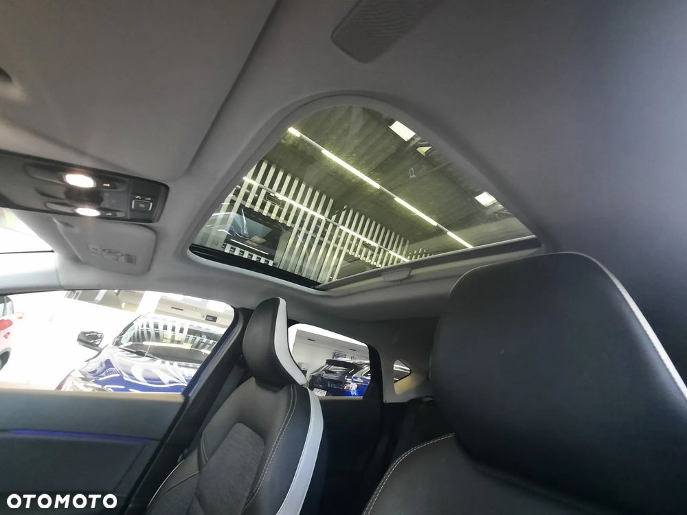 Renault Captur 1.0 TCe Intens - 26