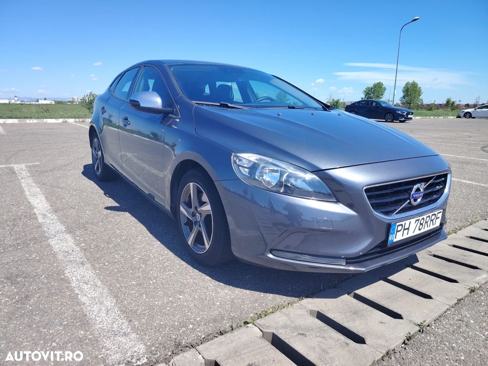 Volvo V40 D2 Aut. Kinetic - 2