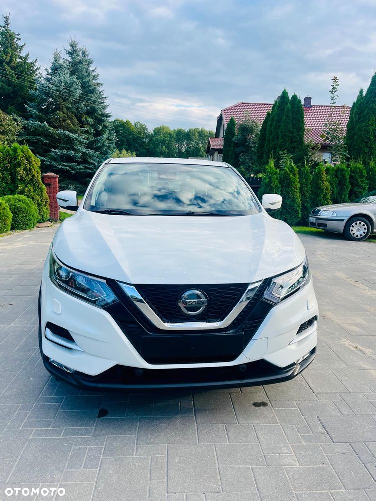 Nissan Qashqai - 2