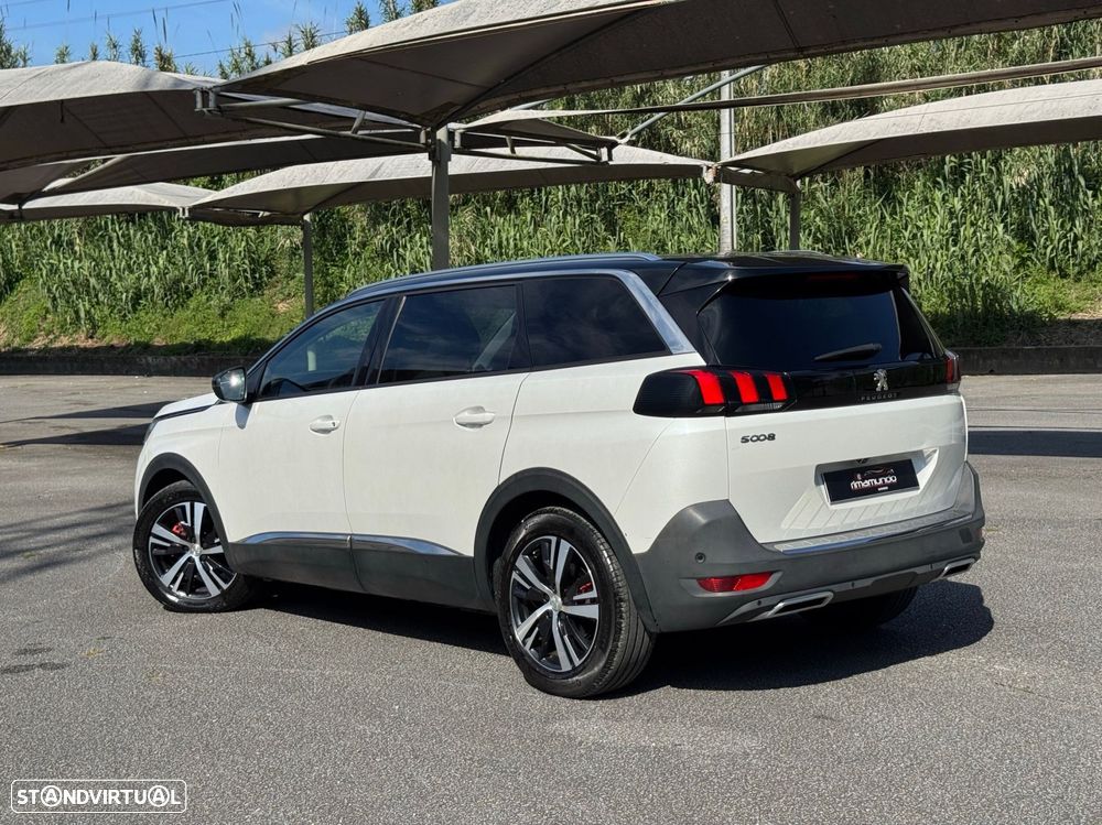 Peugeot 5008 - 5