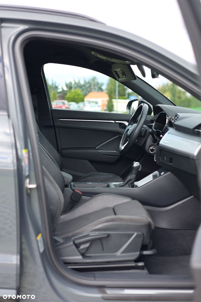 Audi Q3 35 TFSI S line S tronic - 25