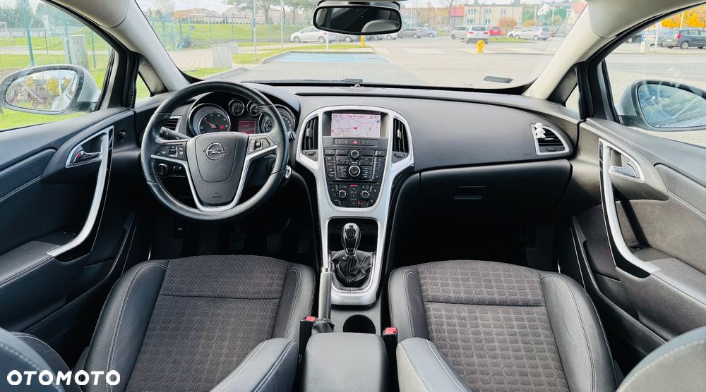 Opel Astra 2.0 CDTI ecoFLEX Start/Stop - 21