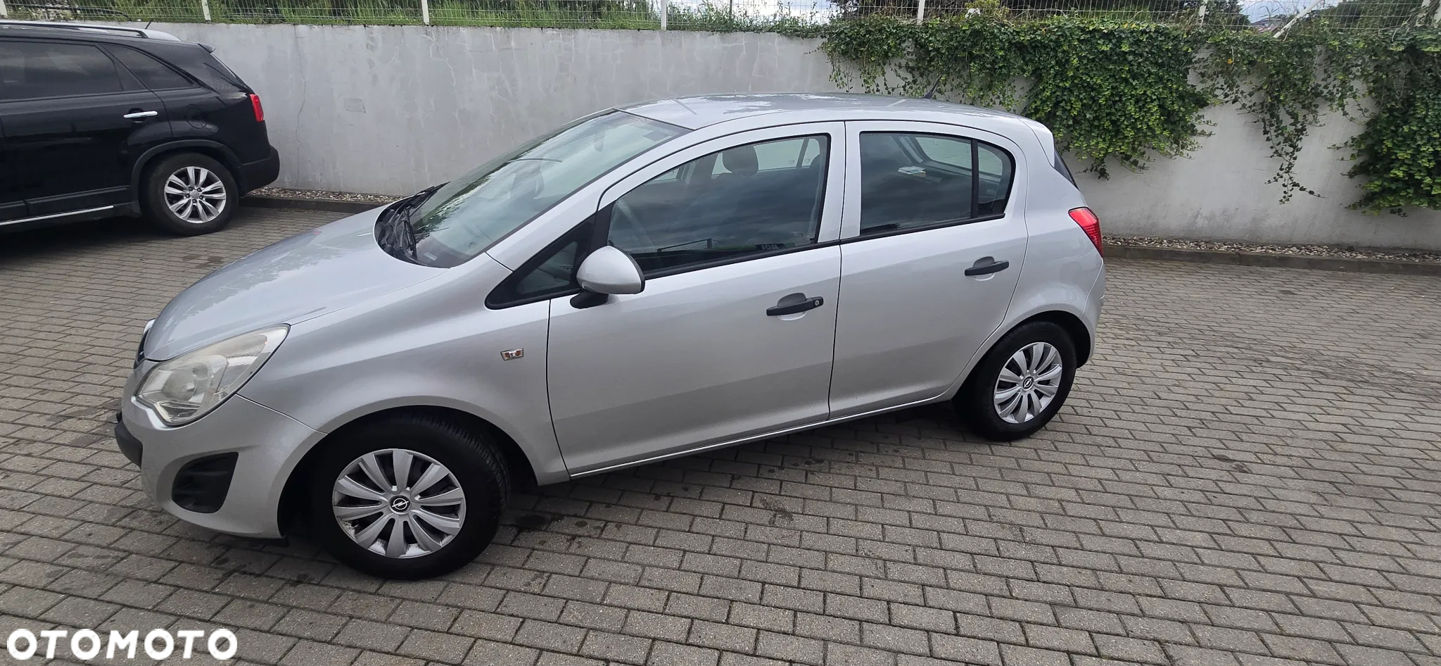 Opel Corsa 1.2 16V Essentia - 5