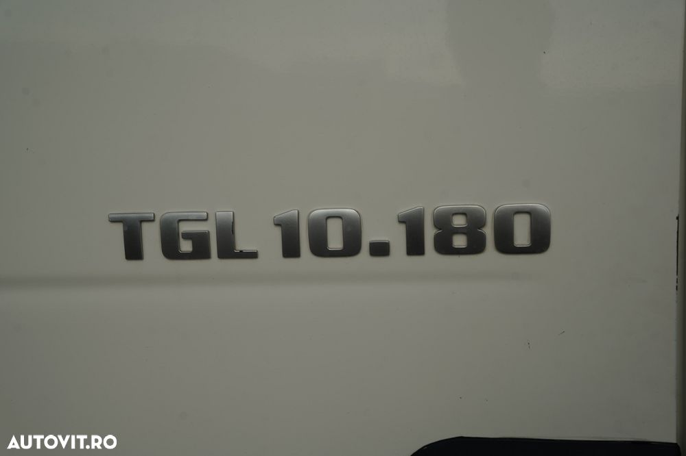 MAN TGL 10.180 / 4x2 / CAMION FRIGORIFIC - 6,1 m / THERMO KING V 500 MAX / EURO 6 - 25