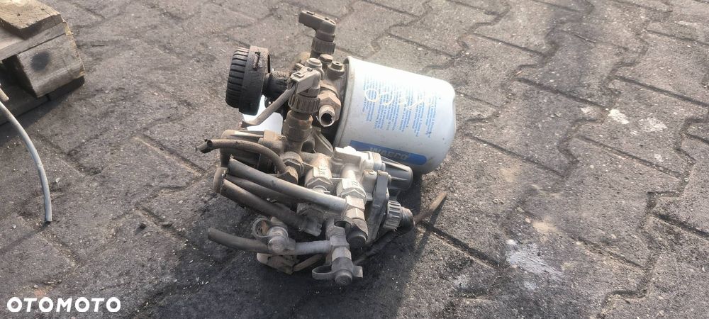 OSUSZACZ MERCEDES - BENZ ATEGO 2528L 2101480779 - 2