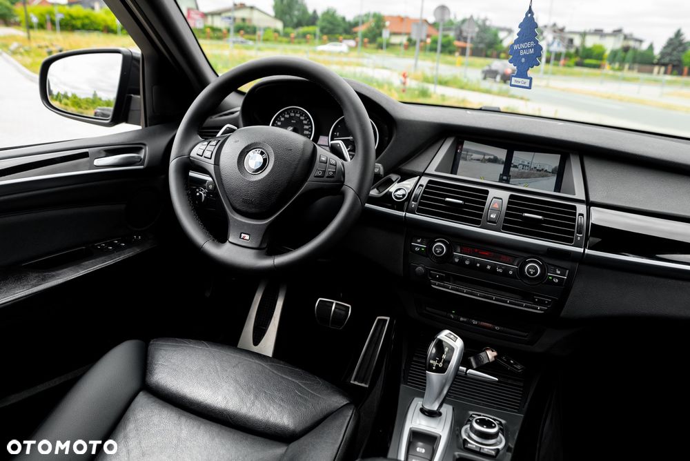 BMW X5 xDrive40d - 26