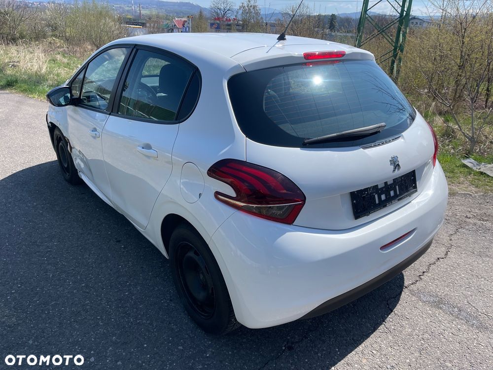 Peugeot 208 PureTech 68 Like - 4