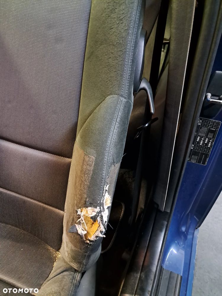 BMW Seria 3 316ti - 14