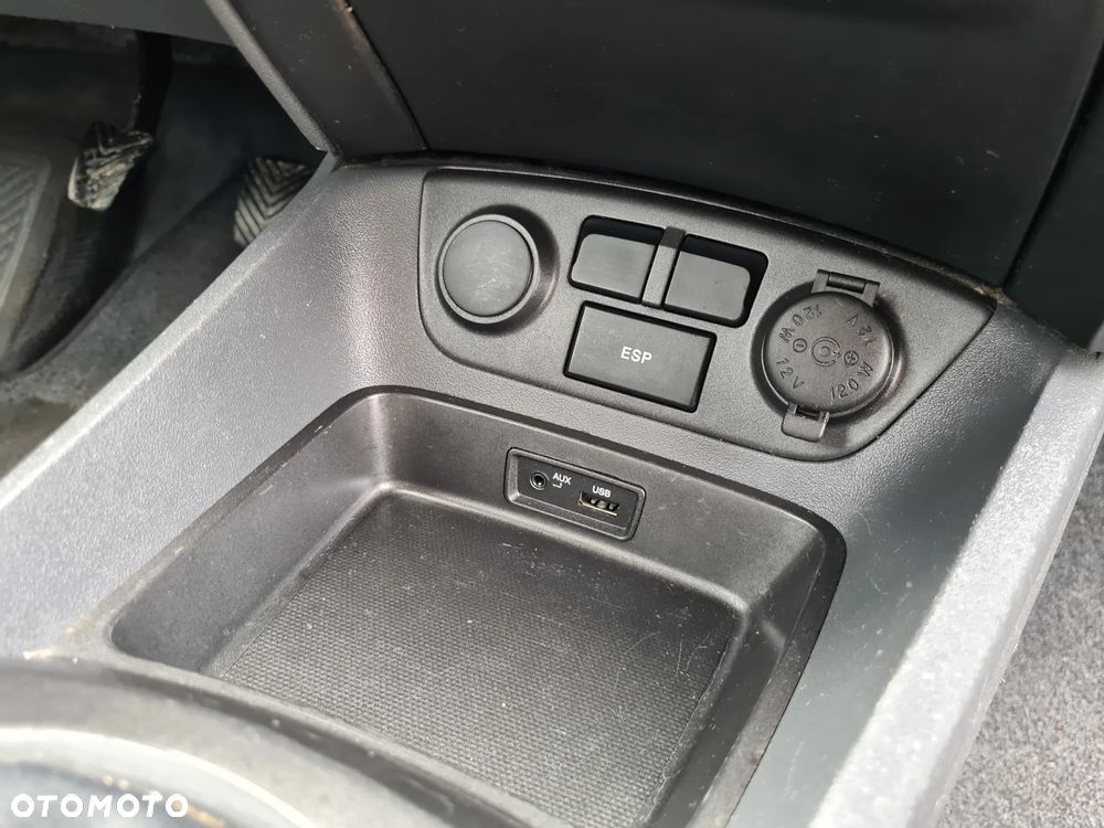 Kia Rio 1.4 Comfort - 26