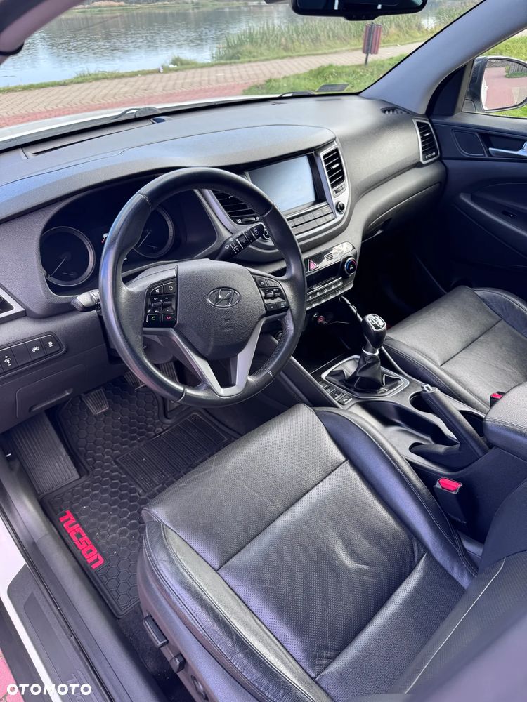 Hyundai Tucson - 12