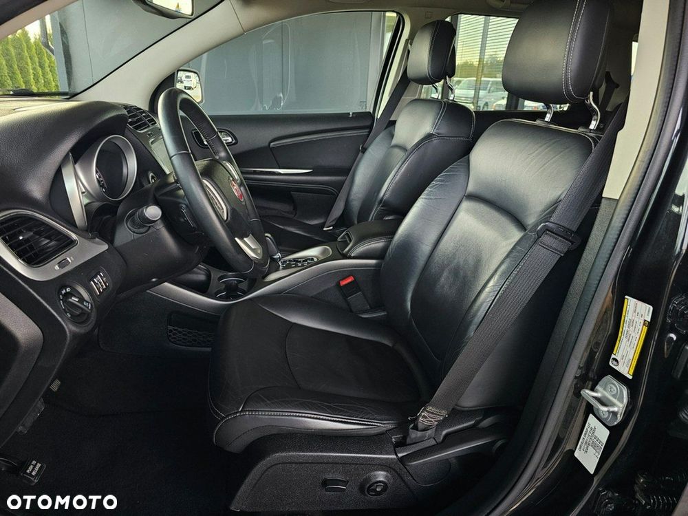 Fiat Freemont 2.0 Multijet 16V DPF Automatik Allrad Black Code - 24