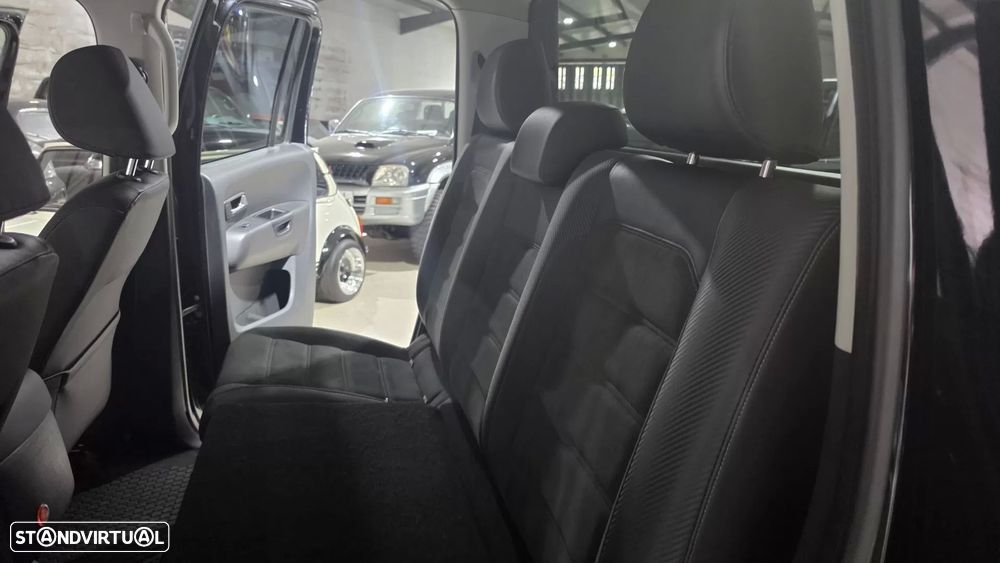 VW Amarok 3.0 TDI CD Highline Plus 4x4 - 38