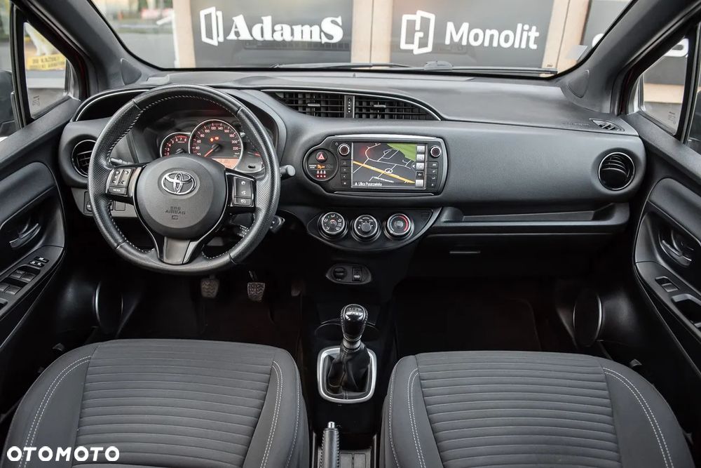 Toyota Yaris 1.33 Selection Platinum - 25