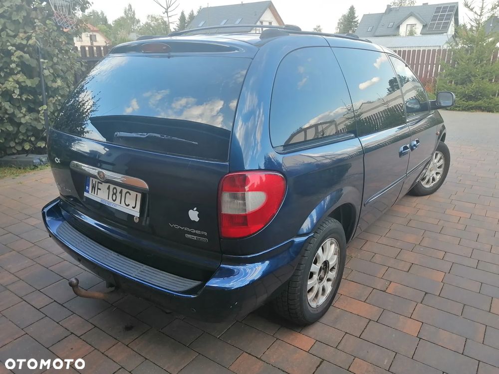 Chrysler Voyager 3.3 LX - 5