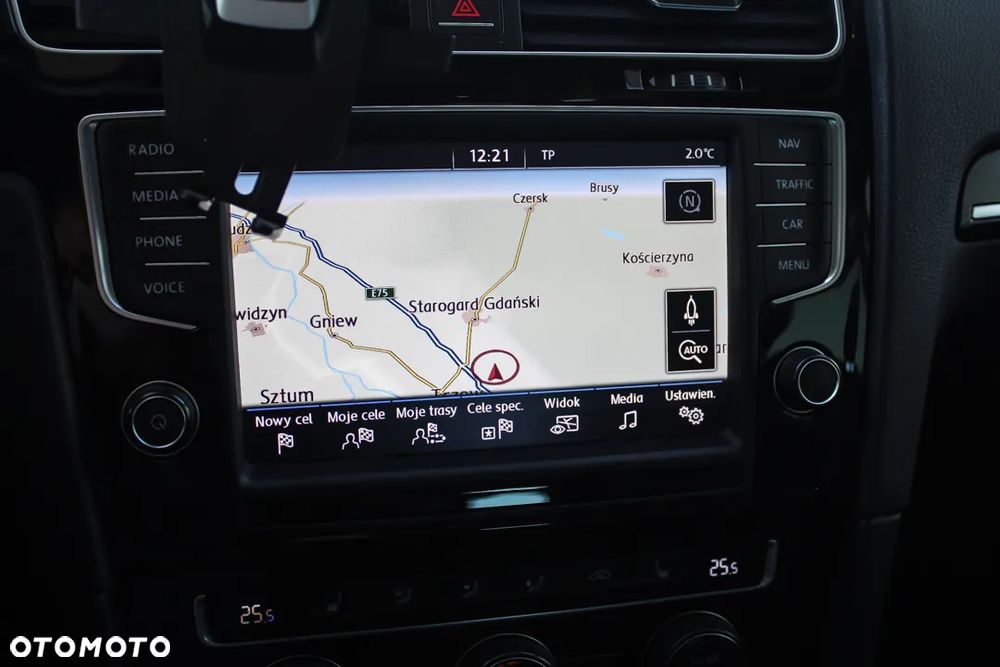 Volkswagen Golf 2.0 TDI Sound - 6