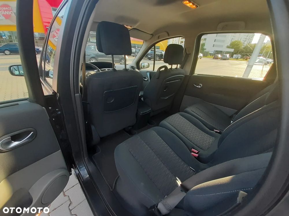 Renault Scenic - 9