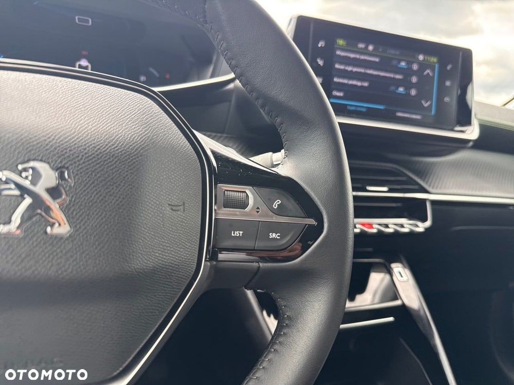 Peugeot 208 50kWh Allure - 16