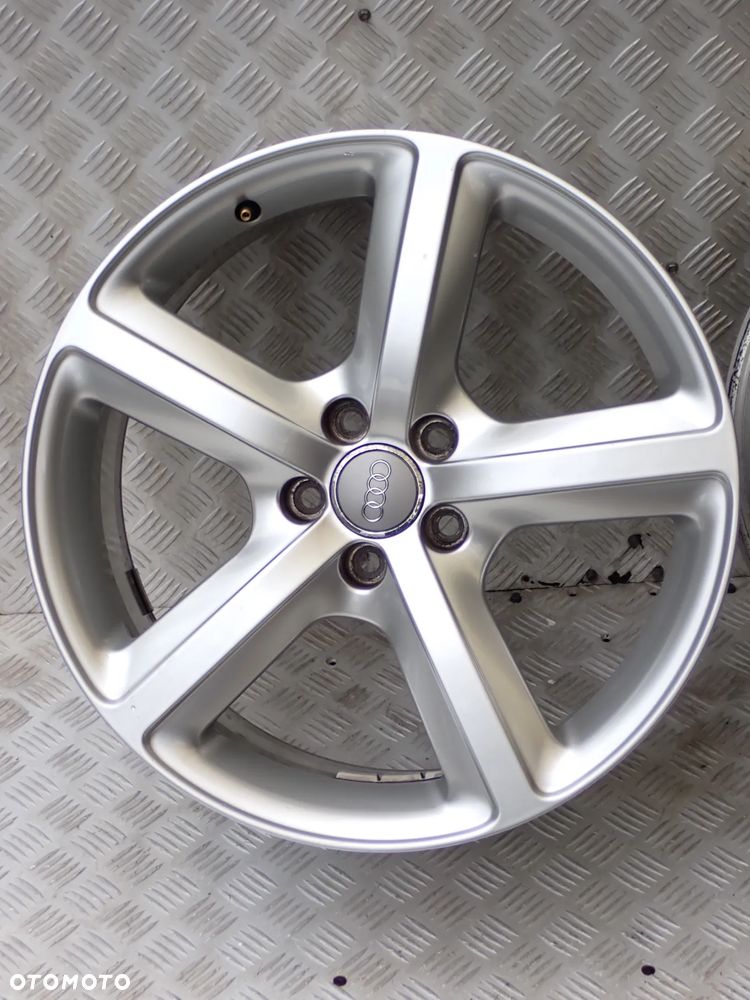 FELGI ALUMINIOWE AUDI 8JX19  ET 39  5X112  8R0601025 L - 4