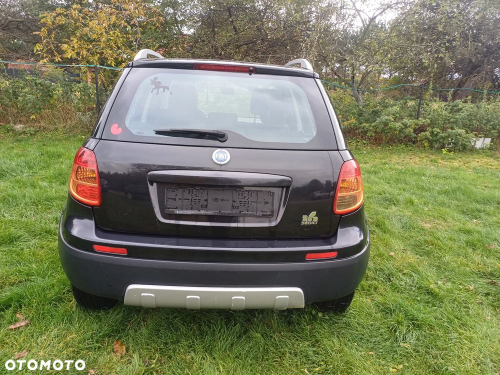 Fiat Sedici 1.6 16V 4x4 Luxury - 3