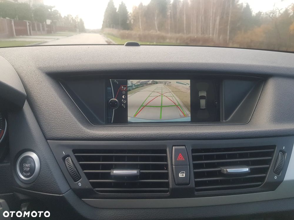 BMW X1 xDrive20d - 17