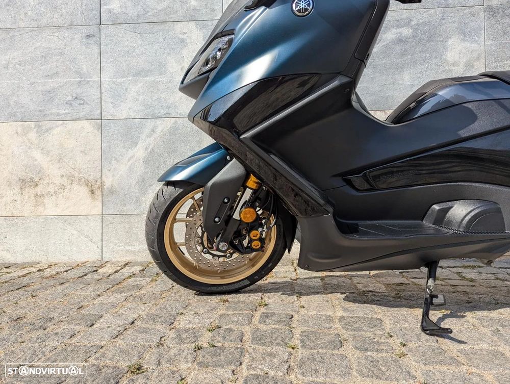 Yamaha TMAX Tech Max - 2