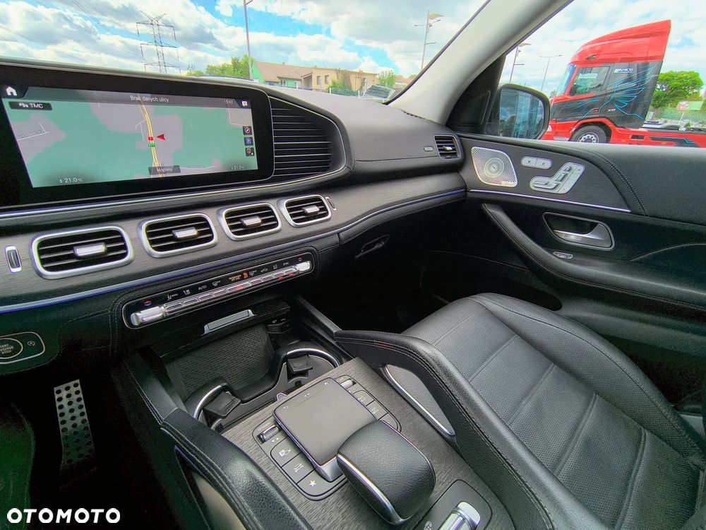 Mercedes-Benz GLS - 14
