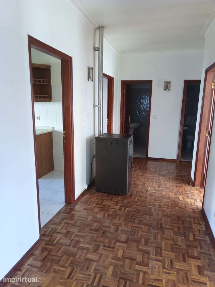 Apartamento T3 para Arrendamento – Vila do Ferro, Concelho da Covilhã - Grande imagem: 3/14