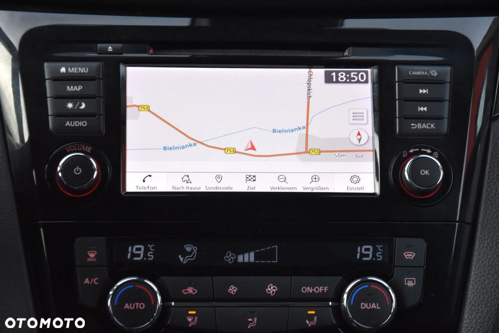 Nissan Qashqai 1.3 DIG-T DCT N-WAY - 25