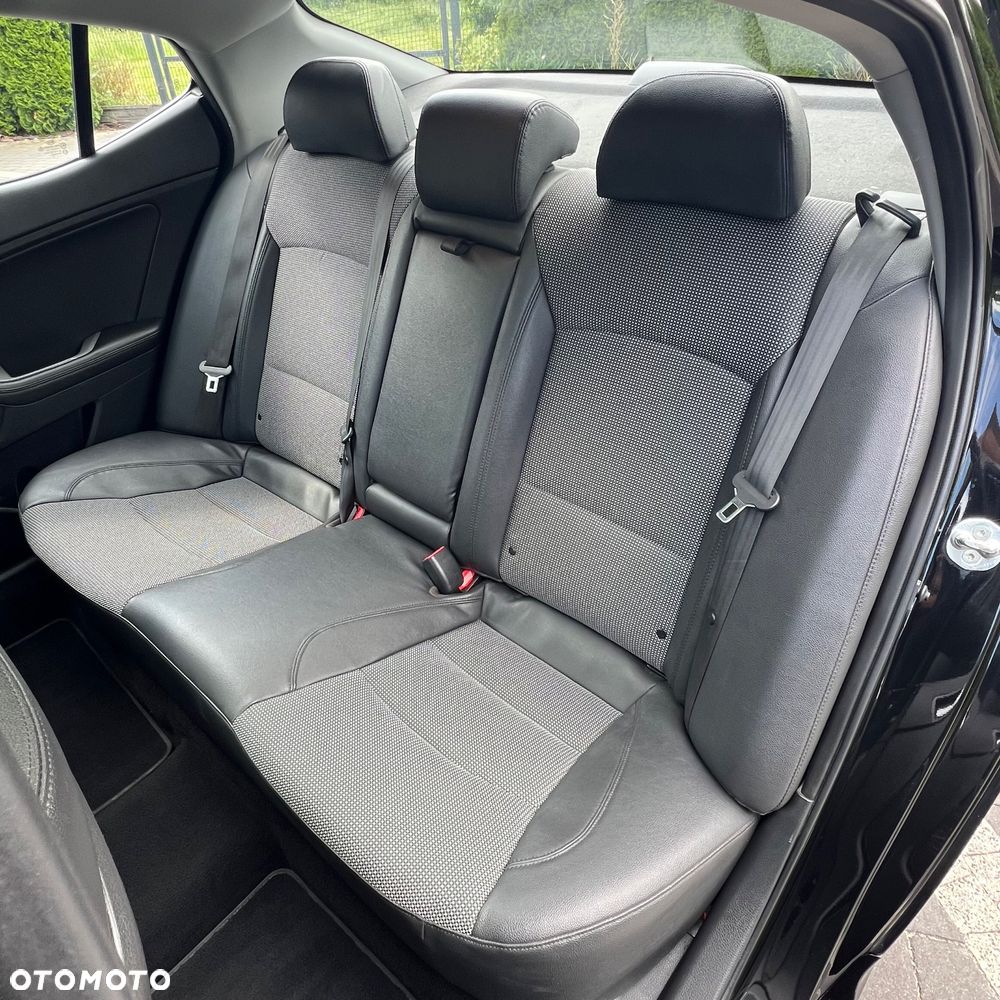 Kia Optima 1.7 CRDI Edition 7 - 27