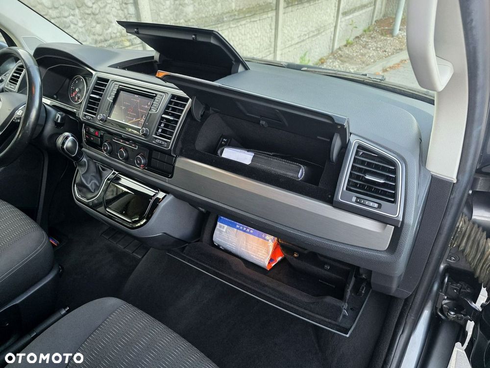 Volkswagen Multivan 2.0 TDI L1 Comfortline DSG - 19