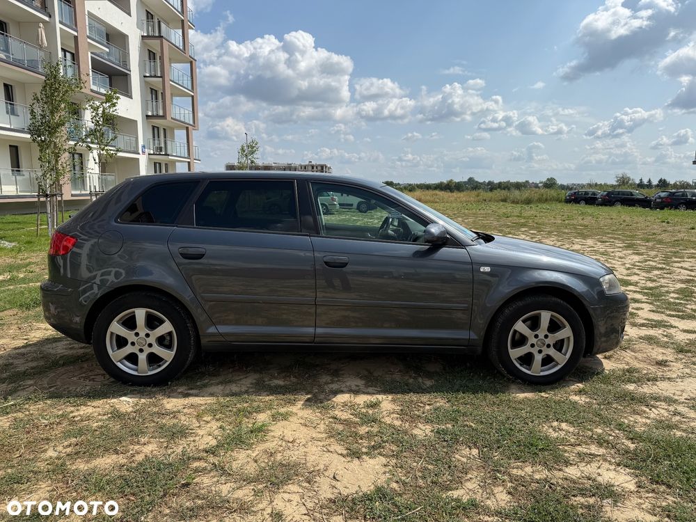 Audi A3 Sportback - 5