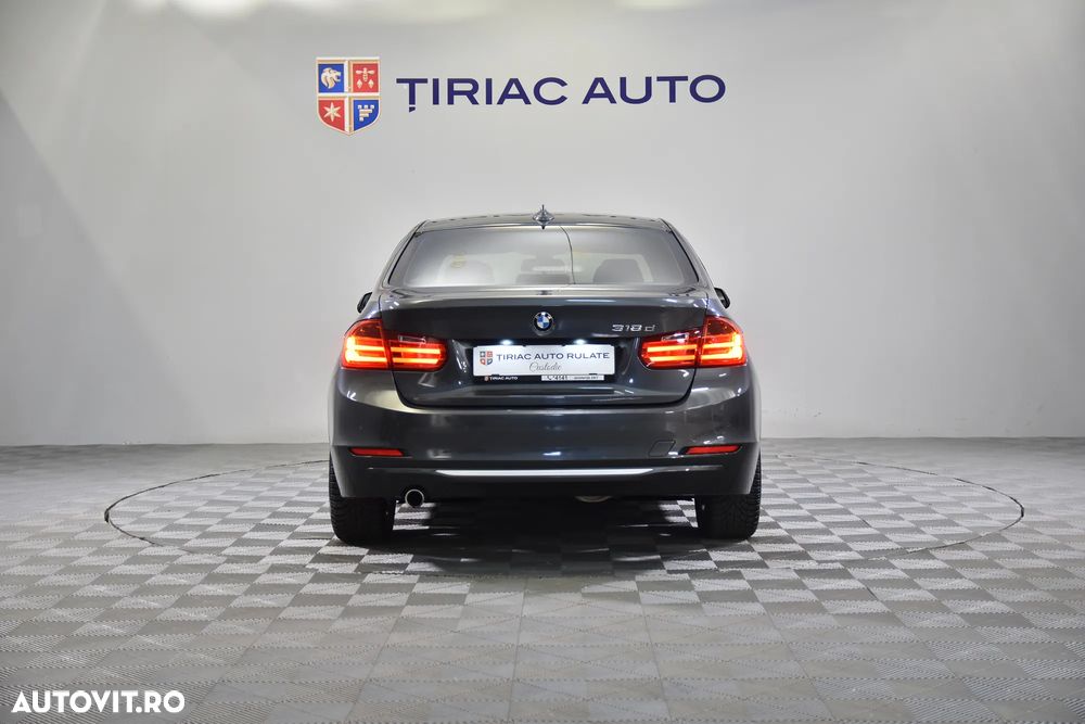 BMW Seria 3 318d - 5