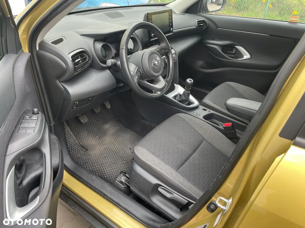 Toyota Yaris Cross - 19