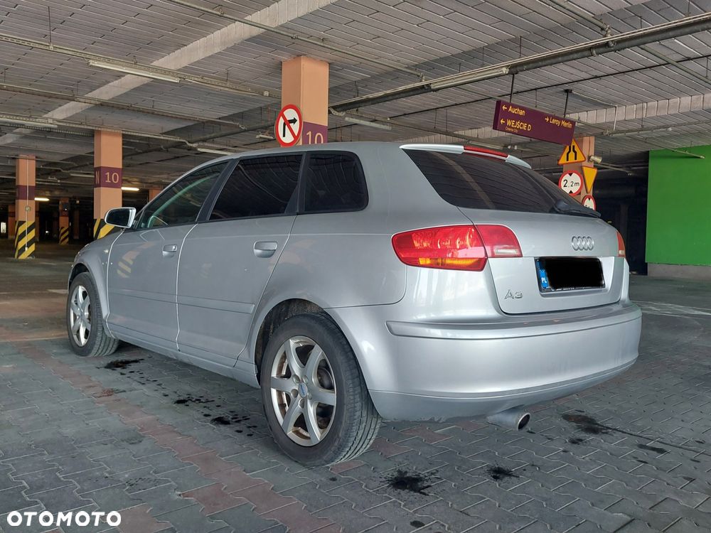 Audi A3 Sportback 1.6 tiptronic Ambiente - 1